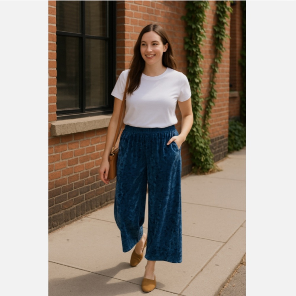 A New Day Mid-Rise Wide Leg Ankle Velvet Pull-On Pants Navy Blue Size Large